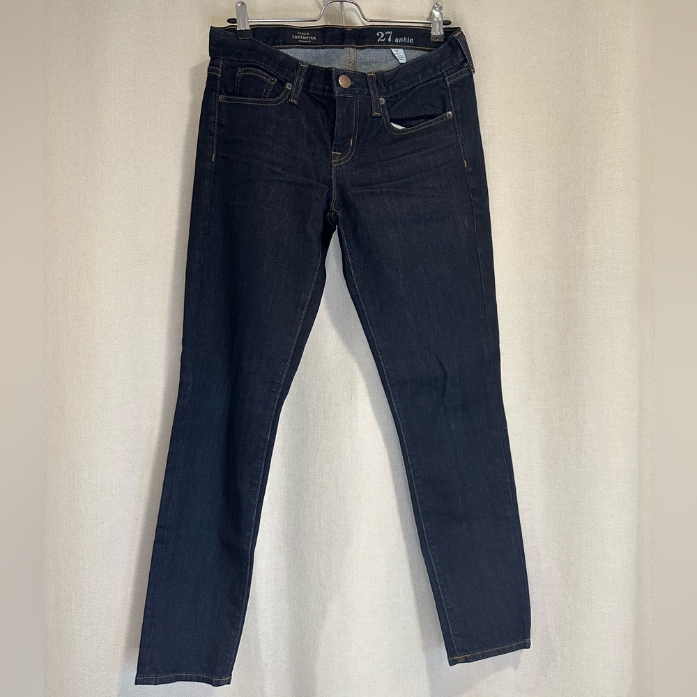 J. Crew, Toothpick Ankle Jean, Size 27.
